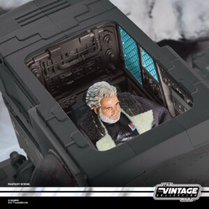 INT-4 Interceptor and Imperial Remnant Warlord The Vintage Collection 2026 vehicle and action figure